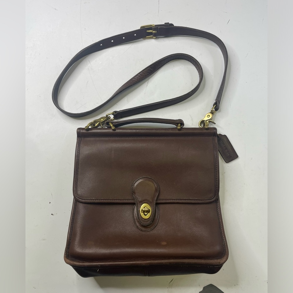 Vintage Coach Willis 9927 Brown Leather Shoulder Bag turn lock flap
